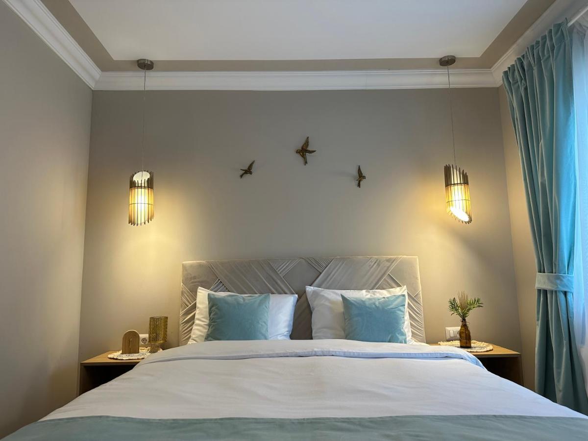 B59 Boutique Hotel Campulung Moldovenesc Luaran gambar