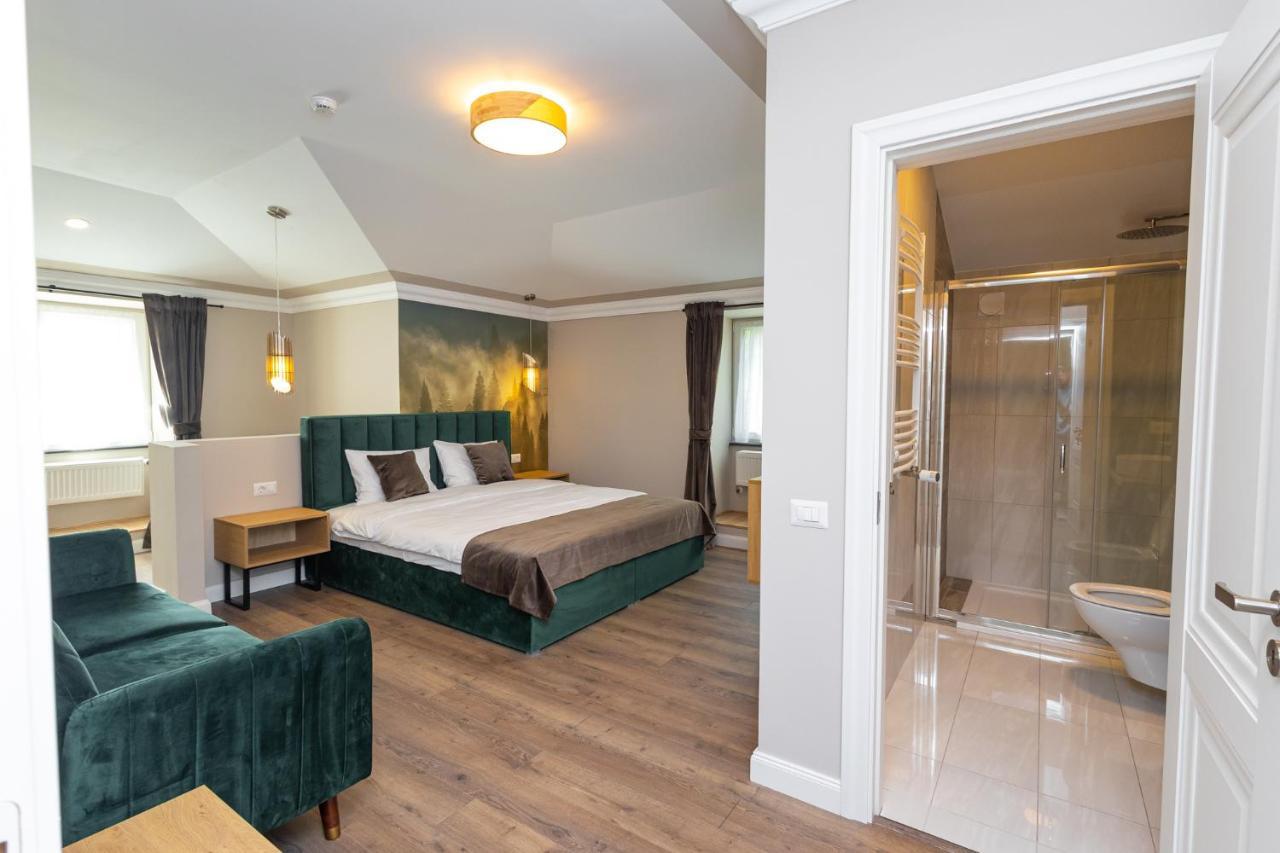 B59 Boutique Hotel Campulung Moldovenesc Luaran gambar