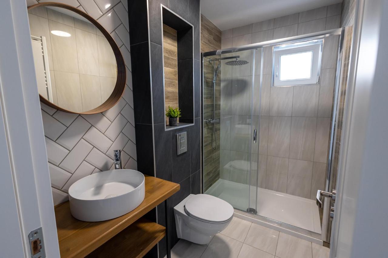 B59 Boutique Hotel Campulung Moldovenesc Luaran gambar