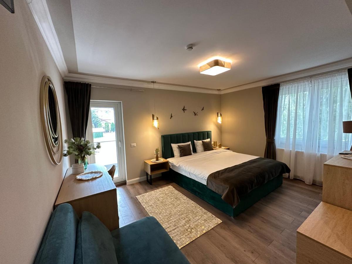 B59 Boutique Hotel Campulung Moldovenesc Luaran gambar