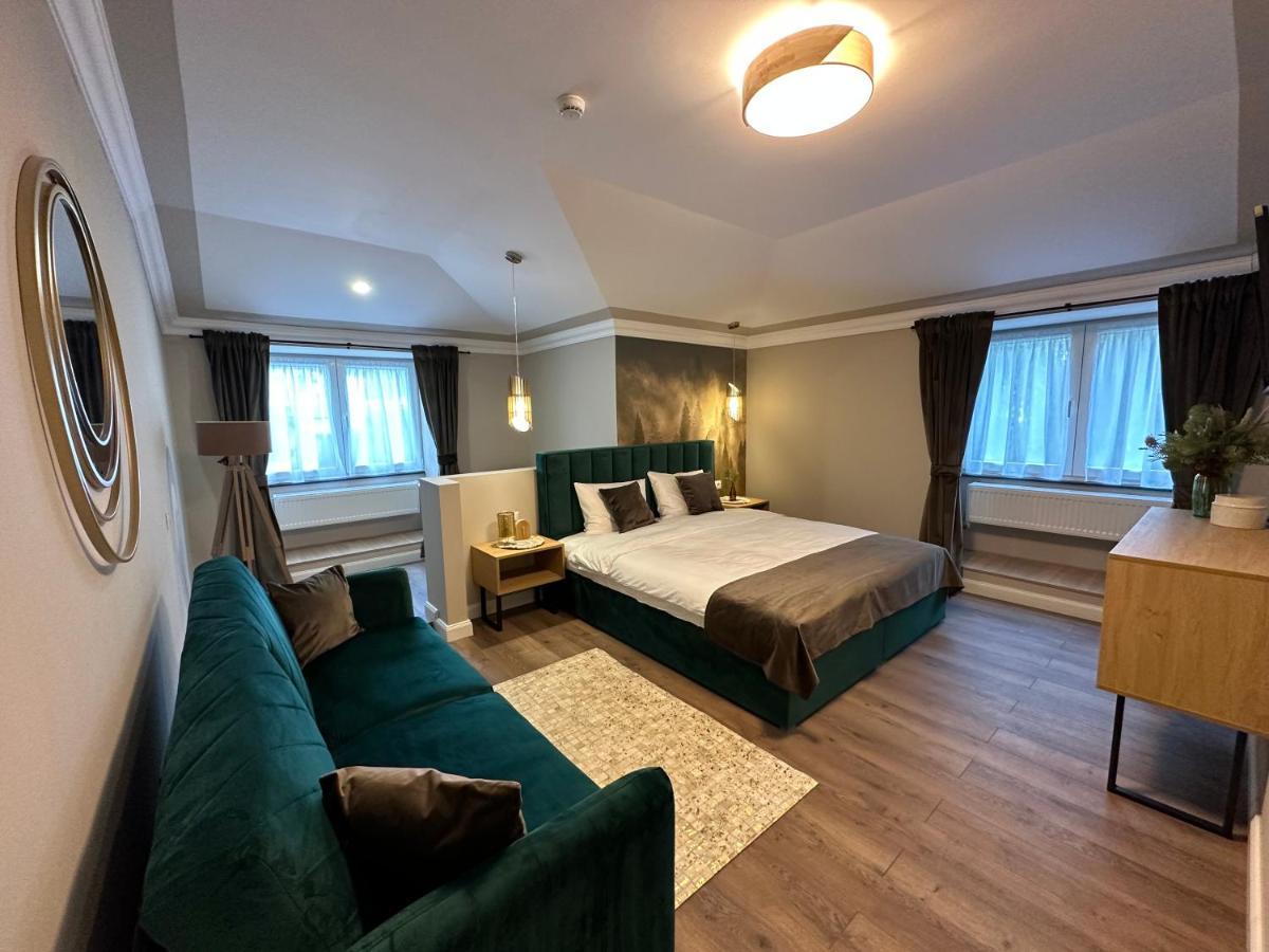 B59 Boutique Hotel Campulung Moldovenesc Luaran gambar